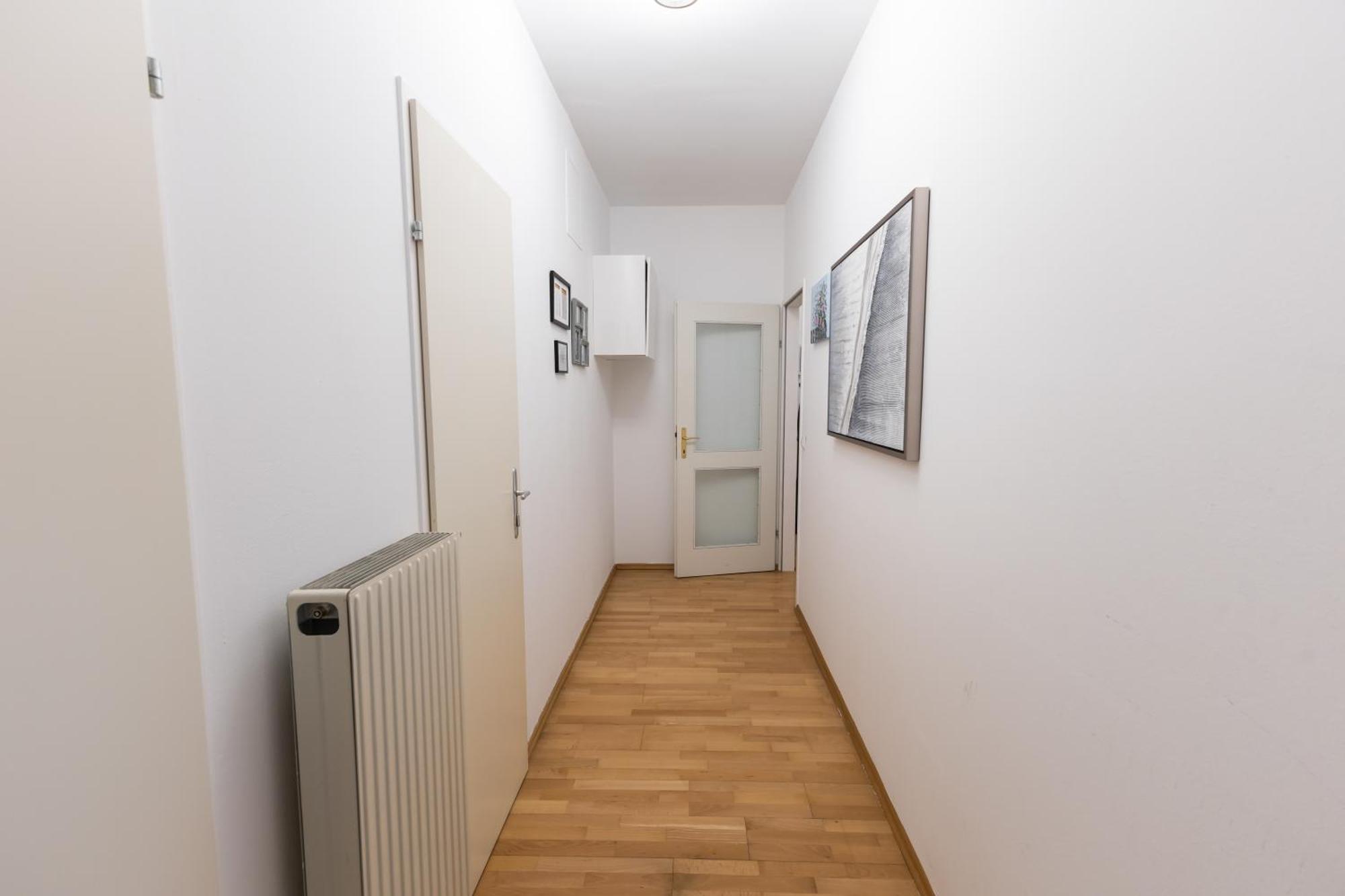 Palais Petrus Apartment Виена Екстериор снимка