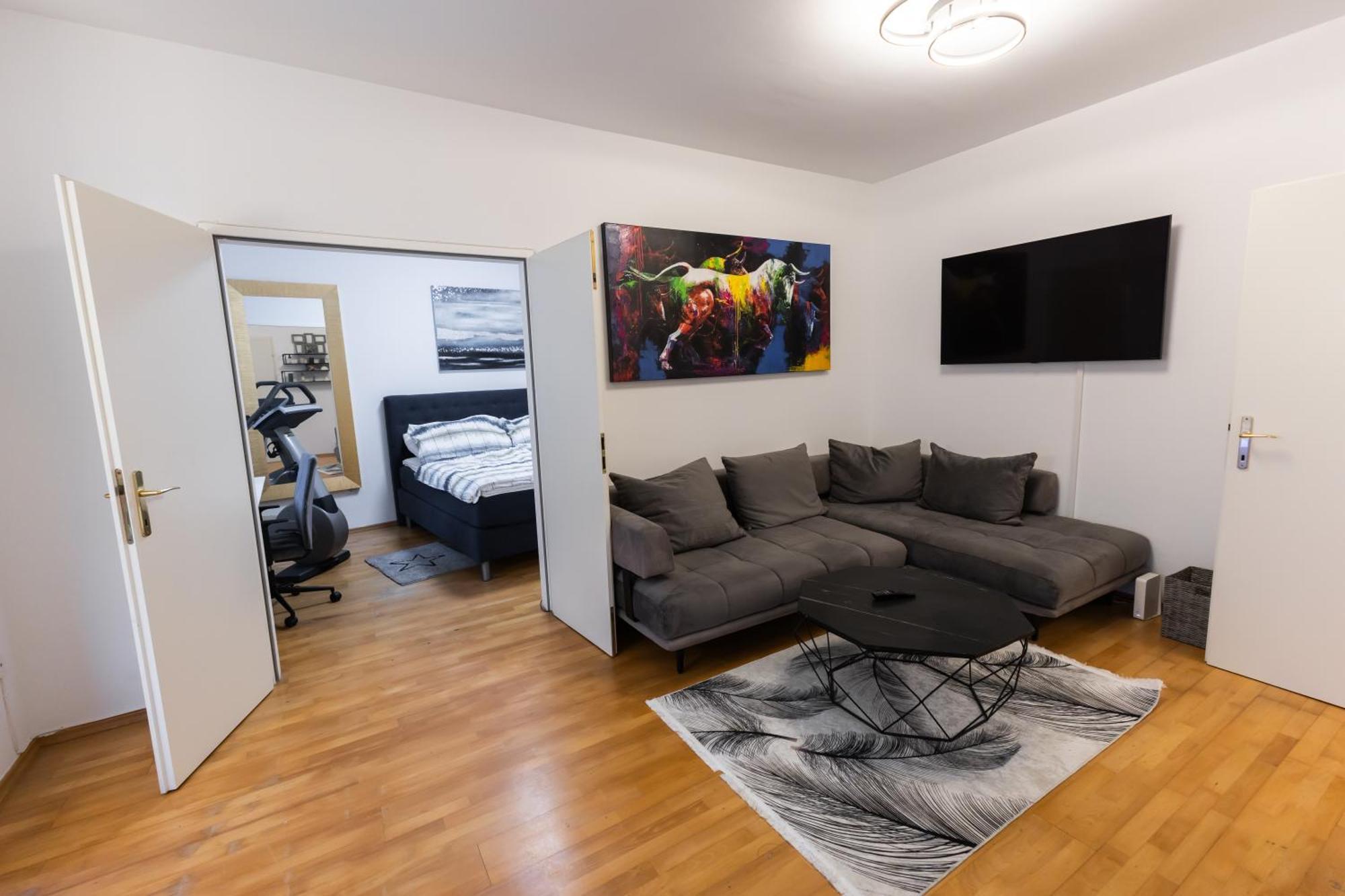 Palais Petrus Apartment Виена Екстериор снимка