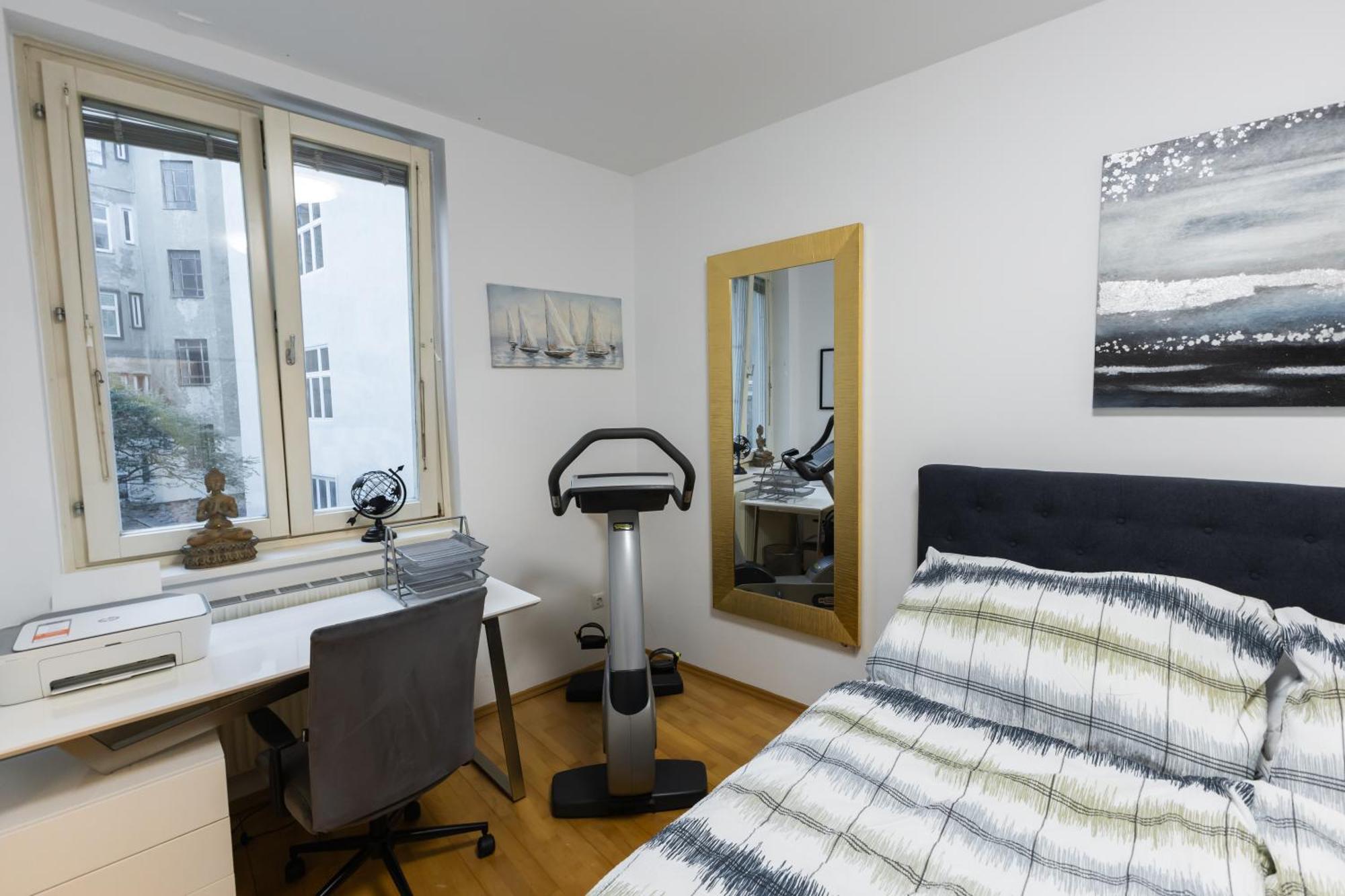 Palais Petrus Apartment Виена Екстериор снимка