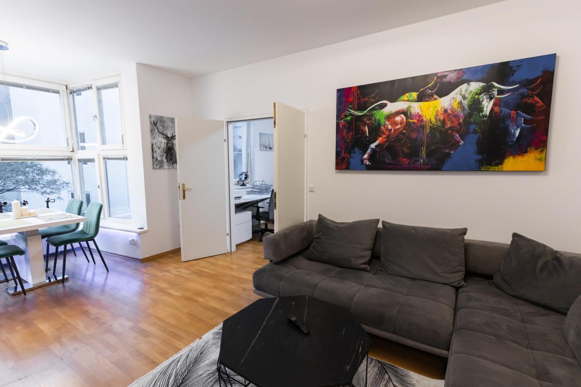Palais Petrus Apartment Виена Екстериор снимка